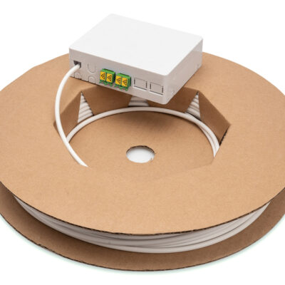DIGITUS Kit di installazione Fttx, completo di terminali, 4 fibre, spina LC/APC, lunghezza 70 m
