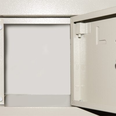 BOX 40 ALLOGGIAMENTI IN METALLO CON CHIAVE MISURE CM 145.5X23X90