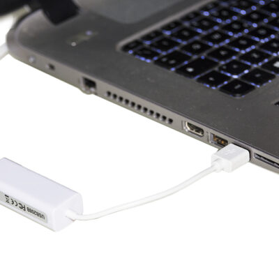 ADATTATORE USB/RJ45 PER RETE 10/100 USB 2.0