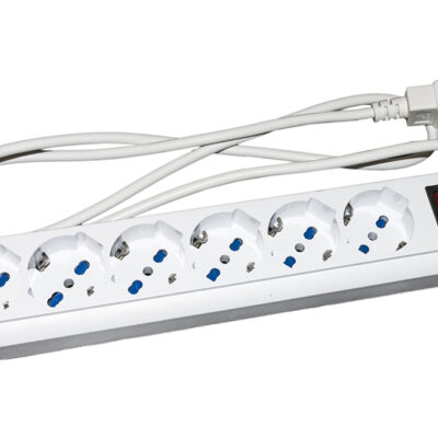 MULTIPRESA PER GRUPPI DI CONTINUITA’ CON 6 PRESE TRIPOLARI 10/16A – SPINA IEC C14