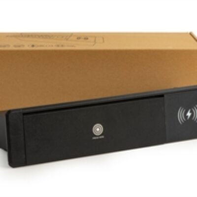 MULTIPRESA DA TAVOLO ESTRAIBILE CON 6 PORTE UNIVERSALI ITA/SCHUKO, 2 PORTE USB 2.1A